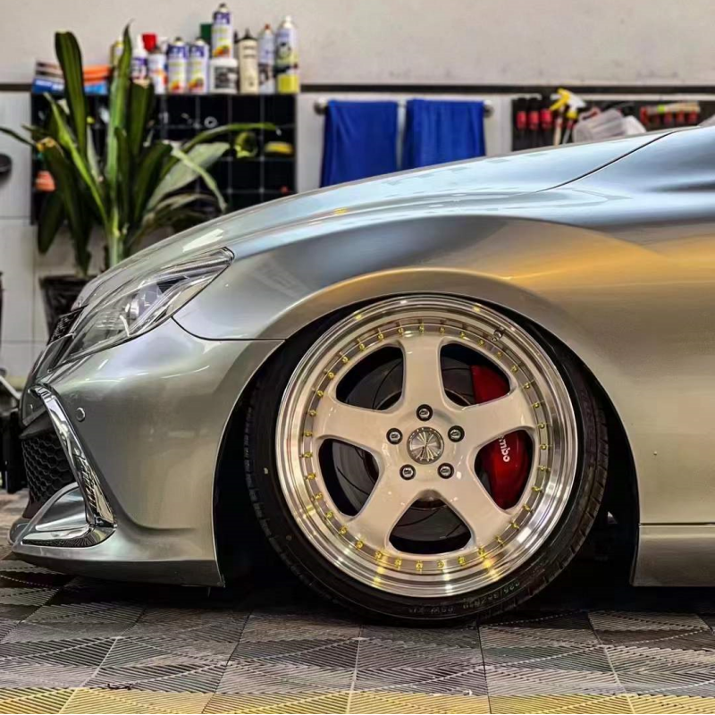 Work Meister S1 White Wheels 5x114.3 18”